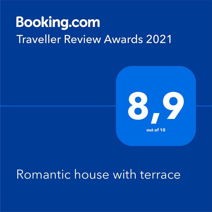 Romantic House With Terrace Eksteriør billede